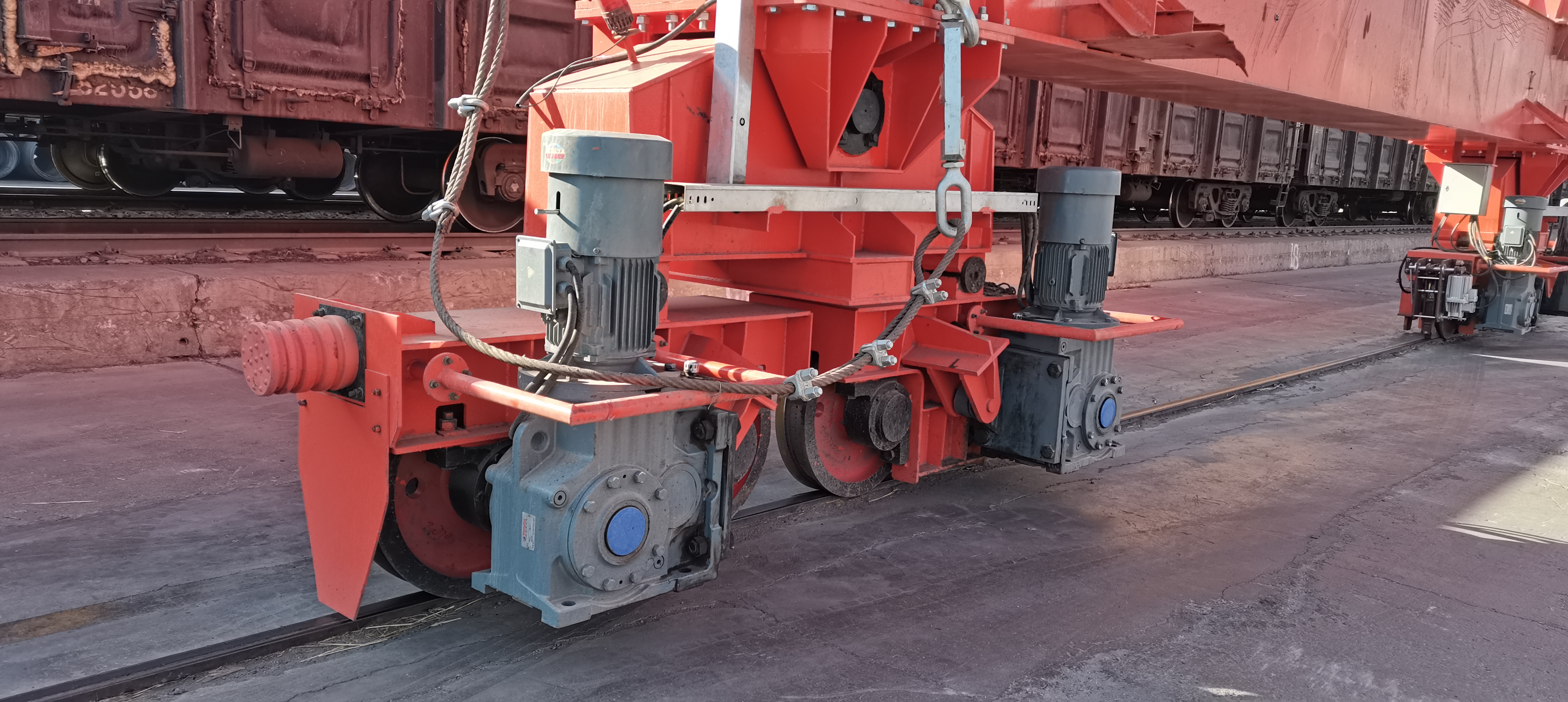 Zahnradmotor für Kranfahrer Zahnradmotor für Kranfahrer